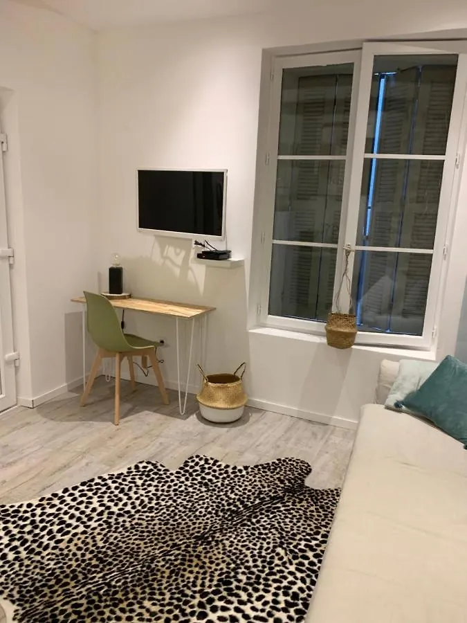 Magnifique nid douillet au coeur du Panier SooHome Marseille France